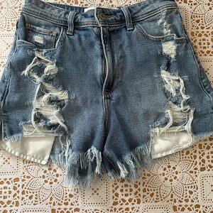 Hollister Distressed Light Blue High-Rise Denim Shorts size 3